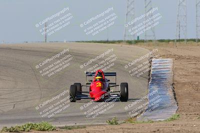 media/Apr-30-2022-CalClub SCCA (Sat) [[98b58ad398]]/Group 6/Race (Outside Grapevine)/